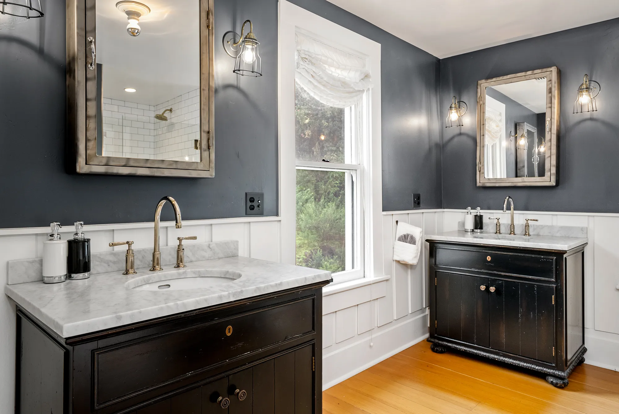 20. Guest Bathroom 3(1)